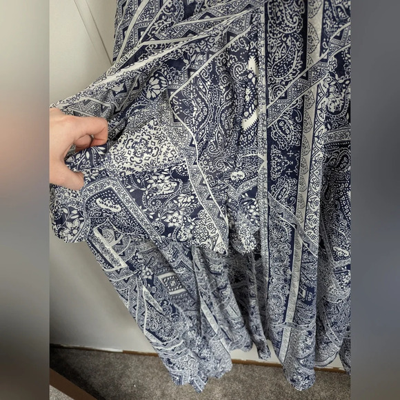 SOLD! Sequin Hearts Blue Paisley Dress / Romper Size 11 Medium - Picture 3 of 7